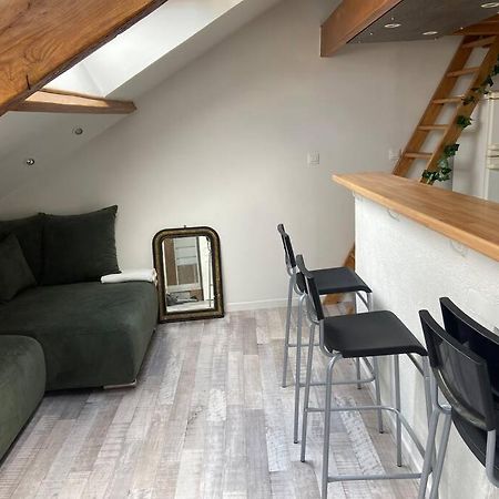 Cocon Apartment Courcy  Exterior foto