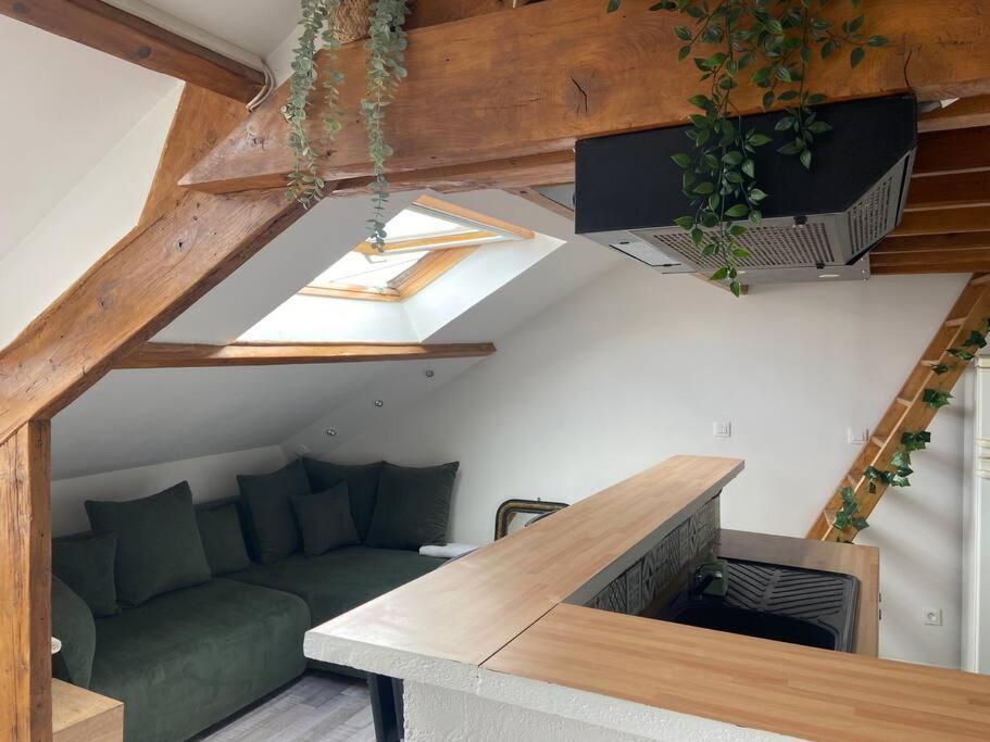 Cocon Apartment Courcy  Exterior foto